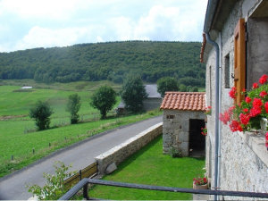 Devant la porte